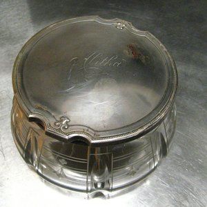 Art Deco 1920's Vintage Vanity Powder Jar Box